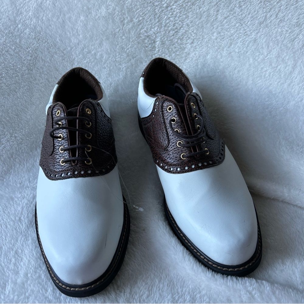 Bermuda sands golf Classic Brown and White Men's Dress Shoes